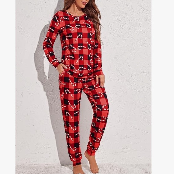 Other - NEW Candy Cane Christmas Pajamas Set - Large